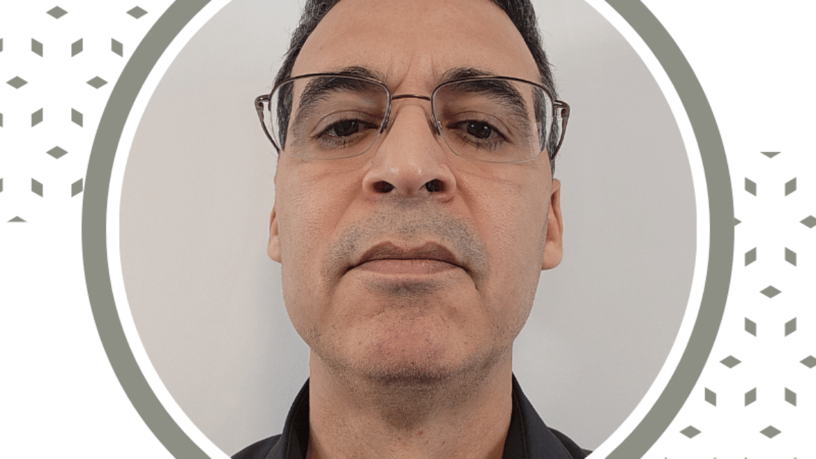 Prof Larbi Esmahi